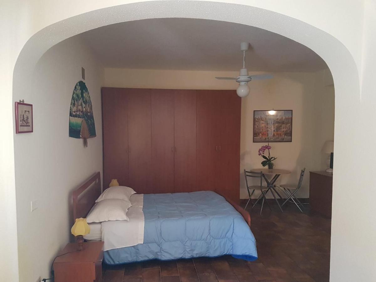 Villa Ania Mondello Eksteriør bilde